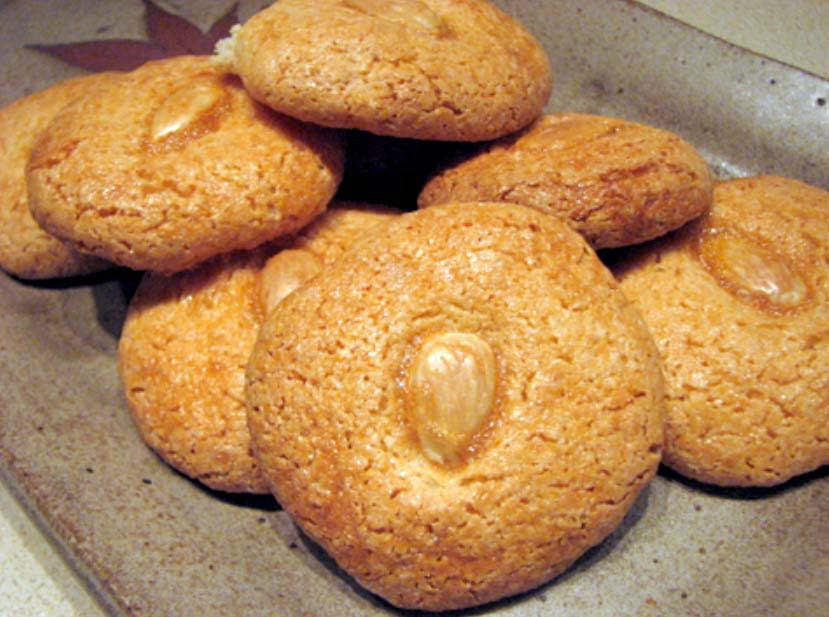 Almond Cookie