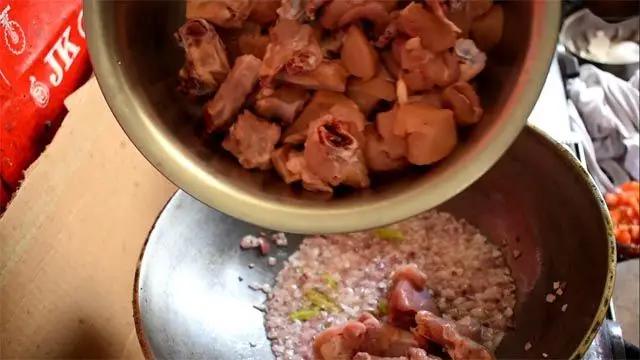 Andhra Chicken Curry (8)