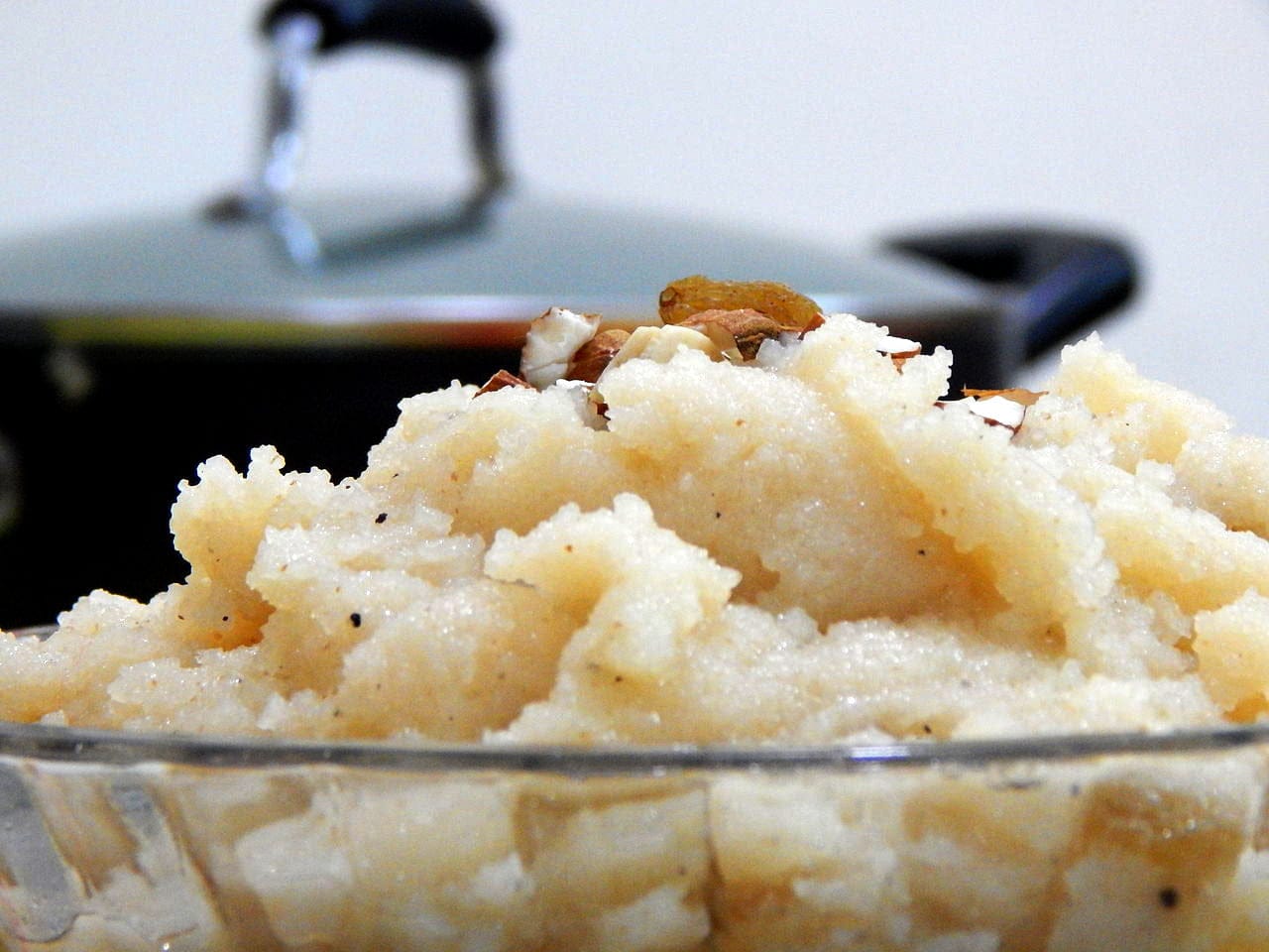 Suji ka Halwa Ravva Kesari