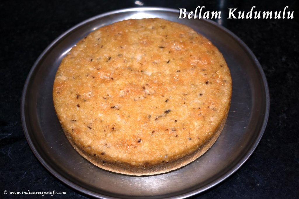 Healthy Jaggery Aaviri Kudumu: Steamed Urad Dal Dumplings Jaggery Aaviri Kudumu or Bellam Kudumu Recipe