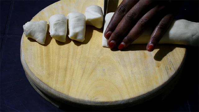 cut dough into small portions to make Balushahi recipe