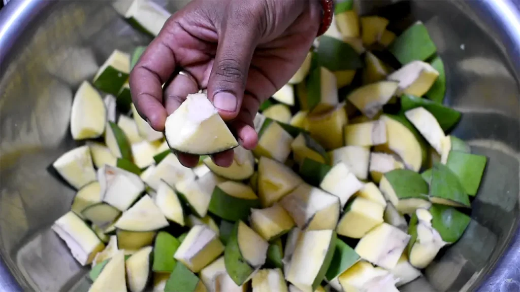 Mango Washing, Cutting, Membrane Cleaning and dehydrating
